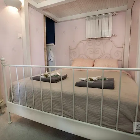 Concierge Wilcza Gallery Apartman Varsó